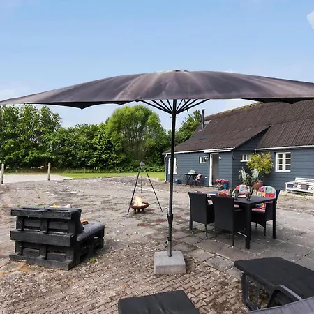 Lovely In Faxe Ladeplads With Wifi