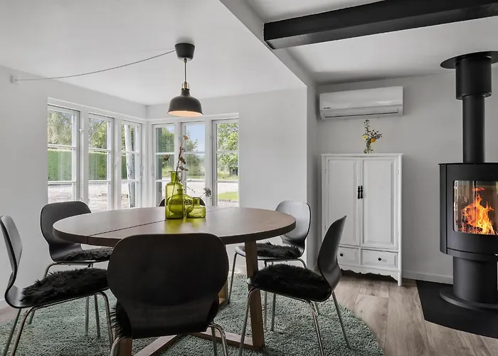 Сasa de vacaciones Lovely In Faxe Ladeplads With Wifi Fakse Ladeplads