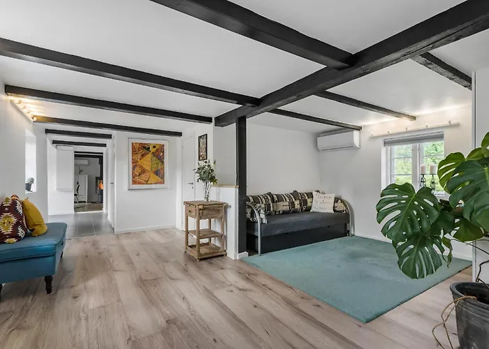 Lovely In Faxe Ladeplads With Wifi Fakse Ladeplads